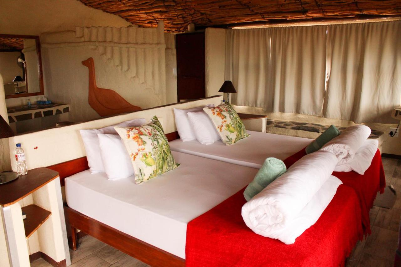 Ugab Terrace Lodge Vingerklip Exteriör bild