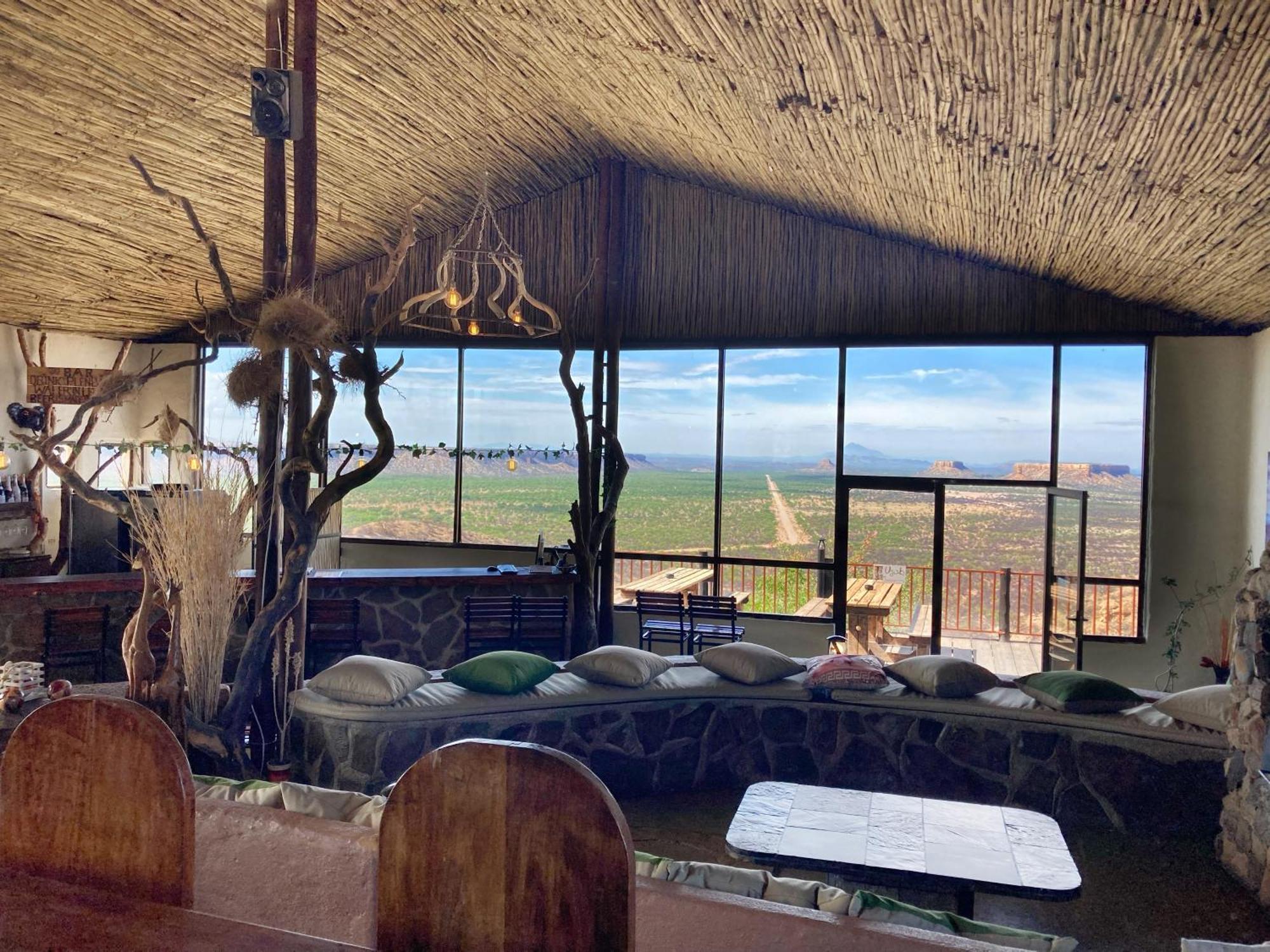 Ugab Terrace Lodge Vingerklip Exteriör bild